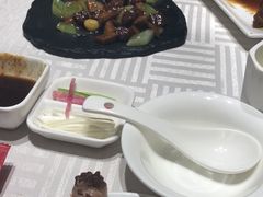 -湖庭壹品鸭王·传统北京烤鸭·别墅私房菜·庭院宵夜(江宁店)