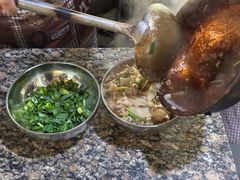 -正宗杨记普洱酸醋米线(总店)