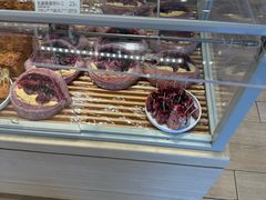 乳酪桑葚核桃包-好利来(十里河店)
