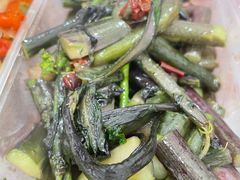 -蓝精灵饺子店