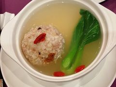 扬州蟹粉狮子头-丹东福瑞德大酒店·翠宫中餐厅