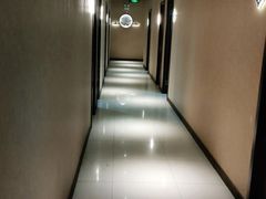-亮电竞·棋牌(杨行店)