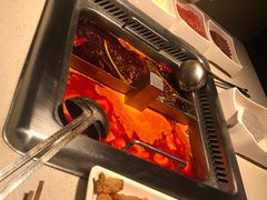 -海底捞火锅鲜切牛肉主题店(长寿路店)