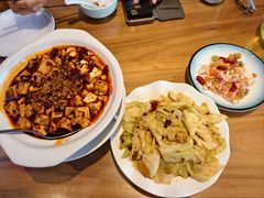 -严记小天府酸菜鱼(西四路店)