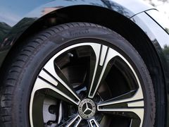 -泰州之星奔驰4S店(海陵店)