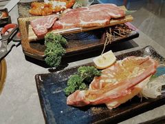 带骨羔羊排-花时·炭火烧肉(东百中心A馆店)