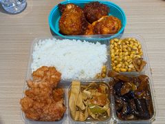 -香里香自助盒饭(红旗街店)