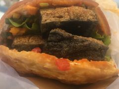 -自黑豆夫·臭豆腐夹馍(四海唐人街店)