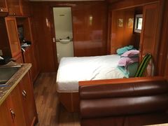 -崇明东平国家森林公园烧烤房车露营地