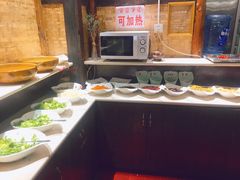 -俭让佬妈现卤串串(温江总店)