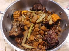 -内蒙焖面大盆骨餐馆(山大路店)