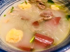 金陵鸭血粉丝汤-弄堂小笼包(西青中北永旺购物中心店)