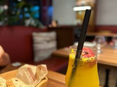 -弗兰克牛排西餐厅 Galla R By Ribone(上海首店)