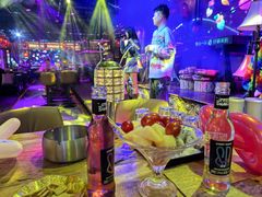 -喜鹊音乐酒馆(西街店)