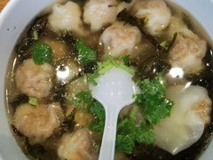 -手劲鱼丸馄饨铺(哈一百店)