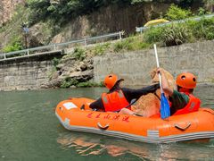 -安吉龙王山峡谷漂流
