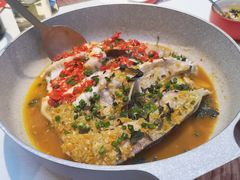 剁椒鱼头-老湘亲·品鉴湘菜(蔡塘爱琴海店)