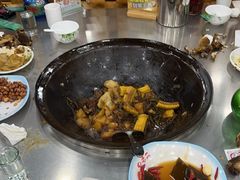 -屯老二农家铁锅炖·行业领军者(梅江店)