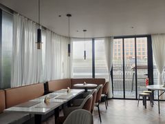 -朵兰达V酒店(长沙砂子塘地铁站店)