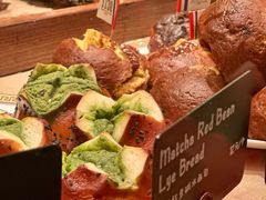 -B&C黄油与面包·法式古堡面包坊(新天地店)