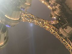 -影汇之星8字形摩天轮