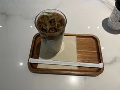 -LAVAZZA 拉瓦萨咖啡(北外滩来福士店)