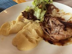 油封鸭腿配土豆泥和西洋菜-LA MAISON公鸡和龙(蛇口店)