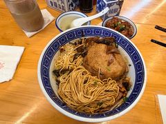 -沪西老弄堂面馆(定西路店)
