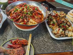 -路边边地标烧烤·川菜·小龙虾·音乐酒馆(良乡长虹店)