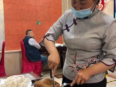 精品香酥鸭-晋阳饭庄(虎坊桥店)