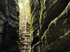 -梭布垭石林景区