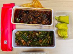 土猪回锅肉-柴门头啖汤·经典川菜·慢火汤品(锦城万达店)