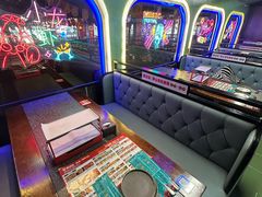 -路边边.炒菜烧烤.音乐餐厅(良乡长虹店)