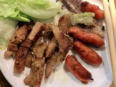韩式腌猪王排-·缸桶屋·韩式牛肋条自助烤肉(西湖D11店)