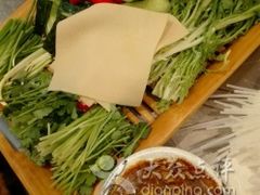 -东北农家院·铁锅炖(莘庄店)