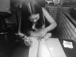 -明星刺青·洗纹身