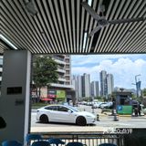 仿佛他们的存在就是为了满足顾客的每一个小小愿望