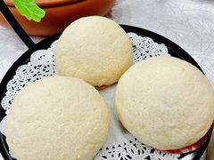 杏仁奶香雪山包-老廣新意-全天茶点(宝能店)