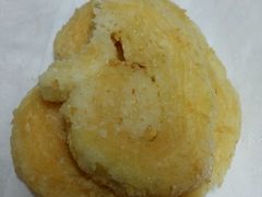 蝴蝶酥-上海哈尔滨食品厂(淮海中路店)