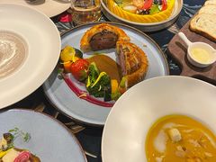 经典惠灵顿牛排配鹅肝-第101座花园餐厅(湖滨88店)