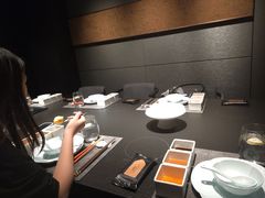 -左庭右院鲜牛肉火锅黑金店(陆家嘴中心店)