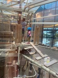 -PIPIKINGDOM皮皮王国欢乐号(欢乐海岸购物中心店)