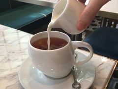 -La Mer Restaurant & Lounge