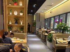 -荷花亭·湖北融合菜(十堰武商MALL店)