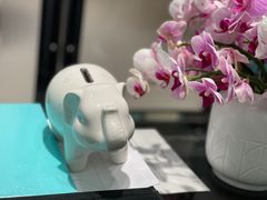 -Tiffany & Co.蒂芙尼
(杭州大厦店)