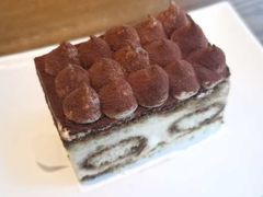 -星巴克臻选(惠州华贸天地1楼店)