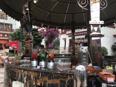 -拉萨圣地天堂洲际大饭店-自助餐厅