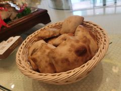 馕坑烤包子-巴扎美食·新疆菜·西域歌舞表演餐厅(新疆大厦店)