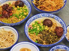 -梅溪·小伙子干挑面(安吉总店)
