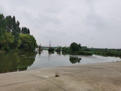 -灞河西岸滨河公园
